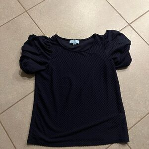 Women’s Cece top size medium